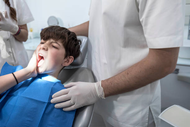 Best Emergency Dental Care for Broken or Chipped Teeth in , IA